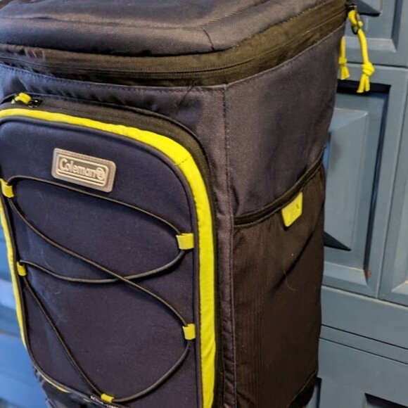 C29 COLEMAN Backpack Cooler - Picture 2 of 6